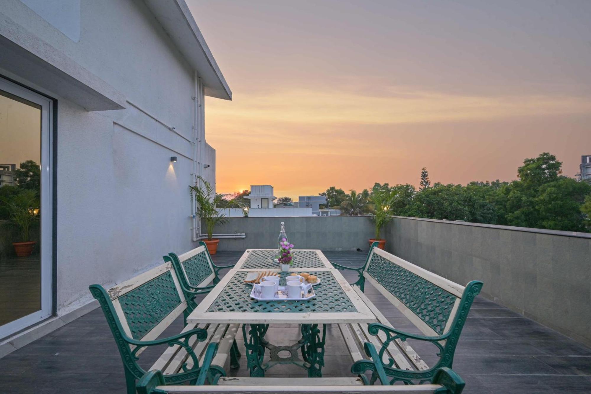 Elegant Villa By Tropicana Stays Лонавала Экстерьер фото
