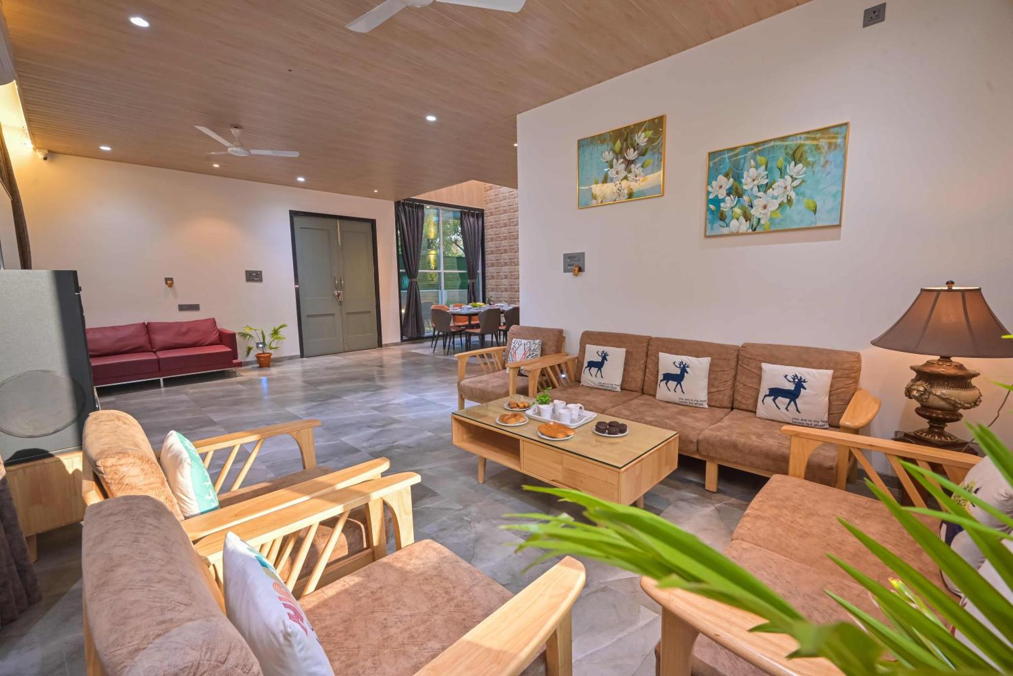Elegant Villa By Tropicana Stays Лонавала Экстерьер фото